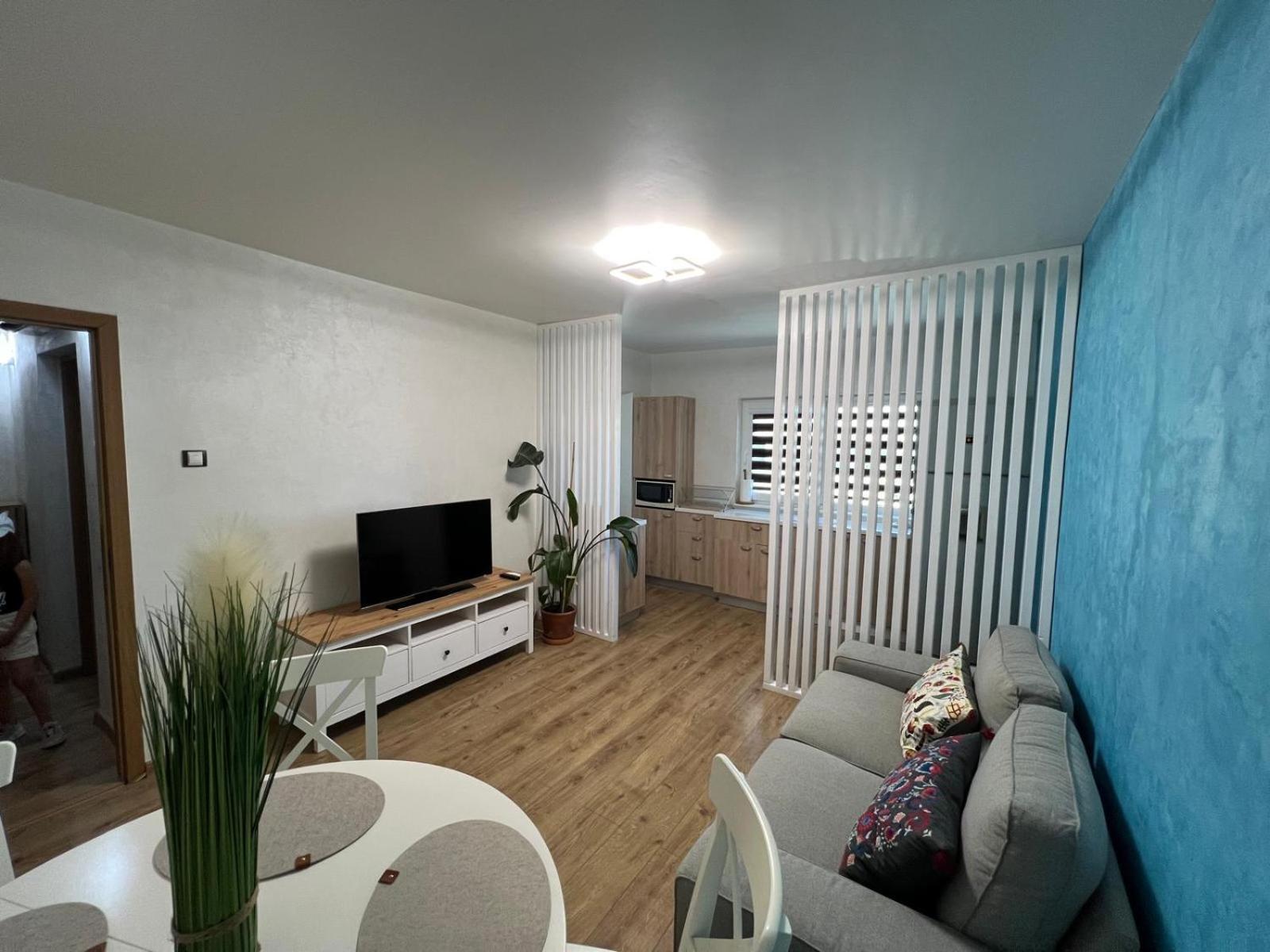 Miva Apartments Мангалия Екстериор снимка